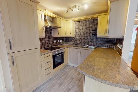 2 bedroom ground floor flat to rent, Dunlin Terrace, Pilgrove Way