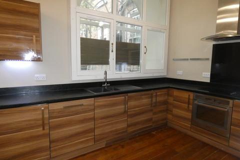 2 bedroom apartment to rent, Castle Gates, Shrewsbury
