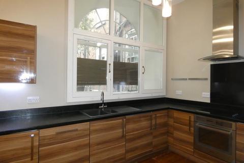 2 bedroom apartment to rent, Castle Gates, Shrewsbury