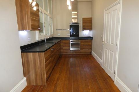 2 bedroom apartment to rent, Castle Gates, Shrewsbury