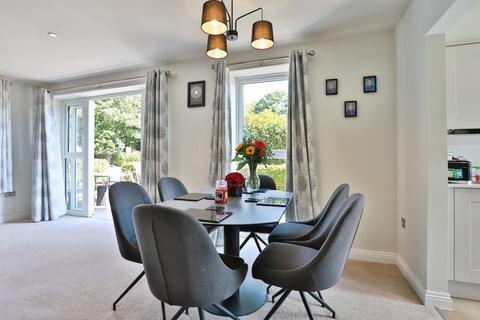 2 bedroom maisonette for sale, Royal Close, Christchurch, Dorset, BH23