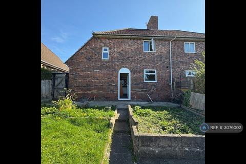 4 bedroom semi-detached house to rent, Summerleaze, Bristol, BS16