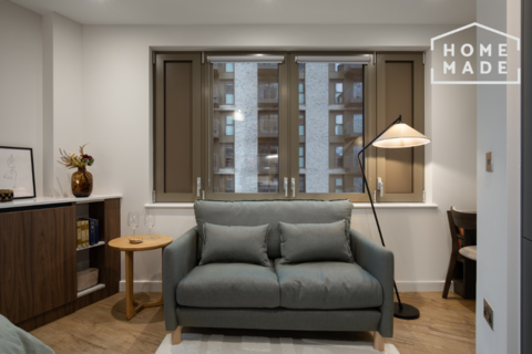 Studio to rent, Enclave Acton, W3