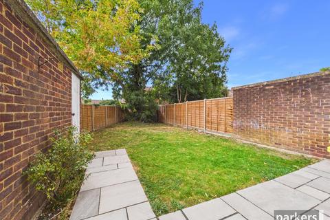 2 bedroom end of terrace house for sale, Bartelotts Road, Berkshire SL2