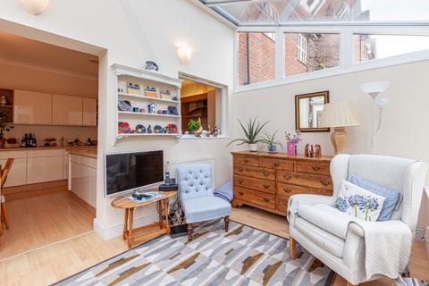 4 bedroom end of terrace house for sale, Merton Court, Oxford