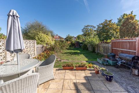 undefined, Lowick Road, Harrow, HA1