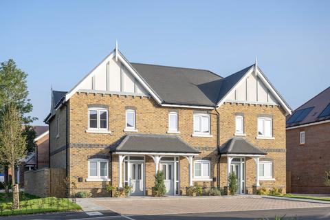 2 bedroom terraced house for sale, Plot 73 at De Havilland Place, Waltham Road SL6