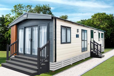 2 bedroom bungalow for sale, Dodnor Lane, Newport, Isle of Wight, PO30