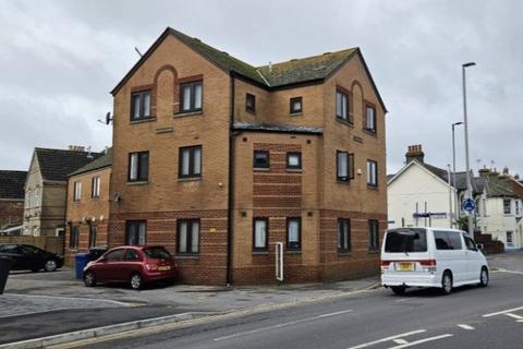 Studio to rent, New Quay Road, Poole