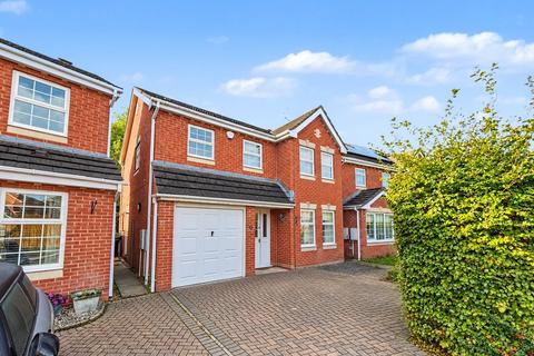 4 bed detached house for rent in Cutter Close, The Moorings, Newport