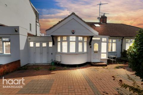 3 bedroom semi-detached bungalow for sale, Ashley Avenue, Barkingde