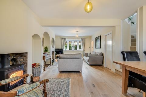 3 bedroom cottage for sale, Station Approach, North Fambridge