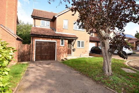 4 bed detached house for rent in Beardsley Gardens, Barton Seagrave, Kettering