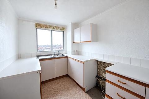 2 bedroom flat for sale, 110 Clarendon Road, Southsea, PO4
