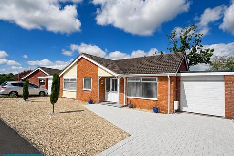 3 bedroom detached bungalow for sale, Langham Drive, Taunton, TA1