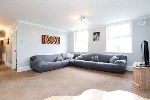 4 bedroom flat for sale, Landport Street, Southsea, Hampshire, PO5
