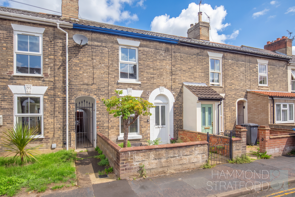 Signal Convert Unit Newmarket Street, Golden Triangle 2 bed terraced house for sale - £250,000