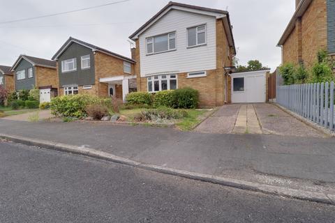 3 bed detached house for rent in Heath Drive, Stafford ST16