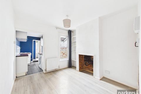2 bedroom terraced house for sale, Blenheim Gardens, Berkshire RG1