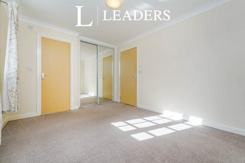 3 bedroom flat to rent, Courthouse Road, Tetbury, Gloucestershire, GL8