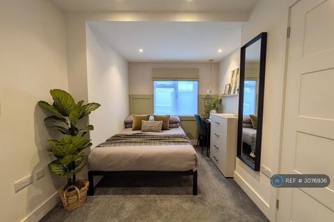 1 bedroom in a house share to rent, Phyldon Road, Poole, BH12