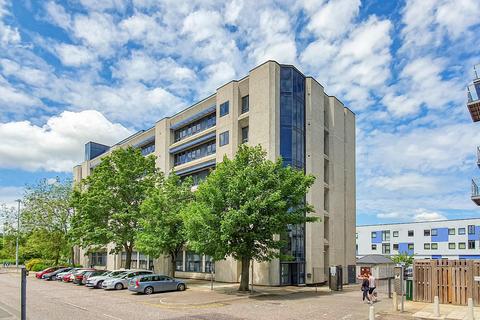 2 bed flat/apartment for rent in Skyline House, Stevenage
