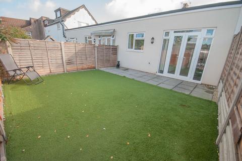 1 bed bungalow for rent in Spring Street, Rugby, CV21