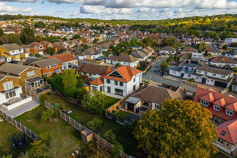 5 bedroom detached house for sale, Benfleet SS7