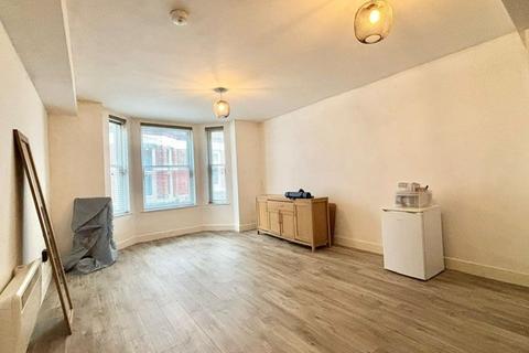 1 bedroom flat to rent, College Place, SOUTHAMPTON, SO15