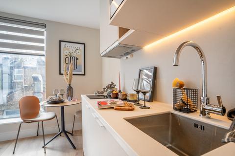 Studio to rent, The Apiary, 1a The Mall W5