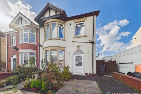 1 bed flat/apartment for rent in St Annes Road, Blackpool FY4