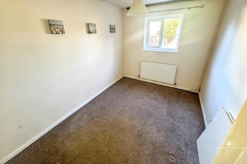 2 bedroom chalet for sale, Greenleas, Thundersley