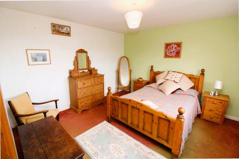 3 bedroom semi-detached bungalow for sale, Woolavington Hill Woolavington, Bridgwater TA7