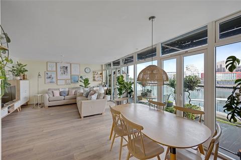 2 bedroom flat to rent, Western Beach Apartments, 36 Hanover Avenue, Royal Victoria Dock, E16