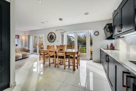 4 bedroom bungalow for sale, Gordon Road, Moulsham Lodge, Chelmsford