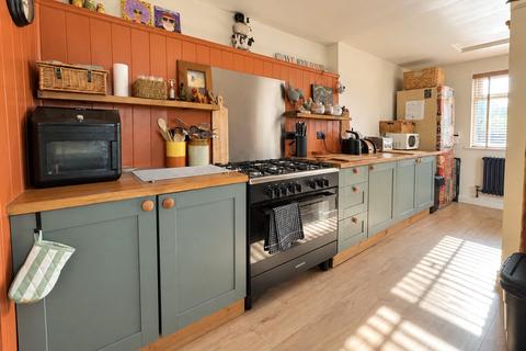 2 bedroom semi-detached house for sale, Station Road, Westbury