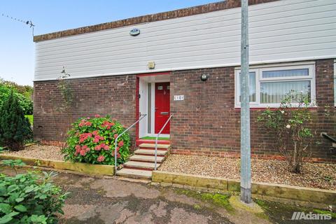 3 bed bungalow for rent in Kingshead Close, Castlefields, Runcorn, WA7 2JF