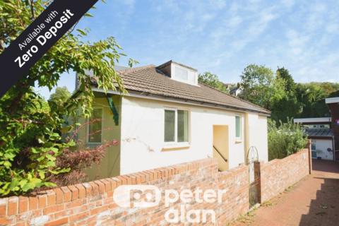 2 bed bungalow for rent in Woodland Road, Newport, NP19