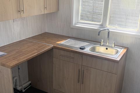 1 bed property for rent in Neales Way, Chesterfield, S42