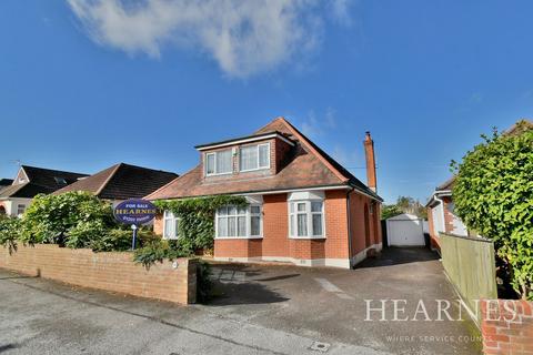 5 bedroom detached bungalow for sale