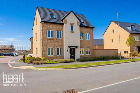 4 bed detached house for rent in Tansy Road, Corby