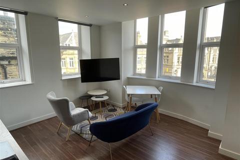 1 bed flat/apartment for rent in District Bank Chambers, 1-3 George Square, Halifax