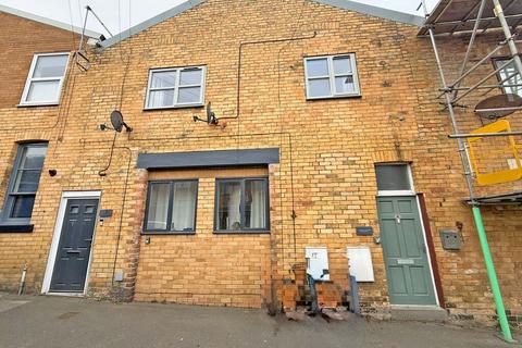 3 bed flat/apartment for rent in Belvedere Place, Scarborough YO11