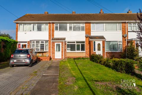 3 bed terraced house for rent in Castle Close, Tamworth