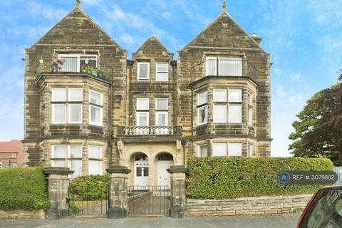 3 bed flat/apartment for rent in Belvedere Road, Scarborough, YO11