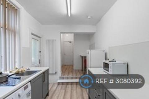 1 bed room for rent in Queen Street, Crewe, CW1