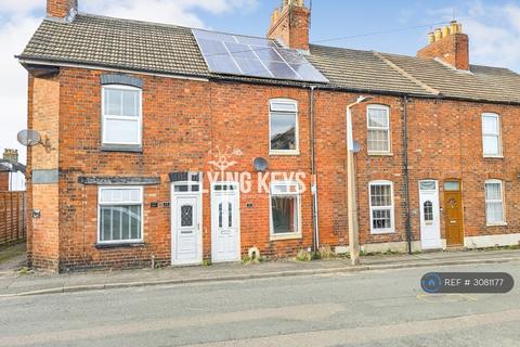 3 bed terraced house for rent in Albert Street, Grantham, NG31