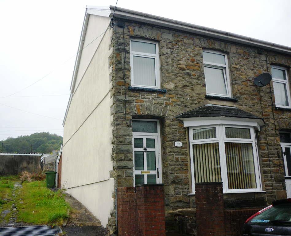 Cynon Street, Aberaman, Aberdare 3 bed terraced house £109,950