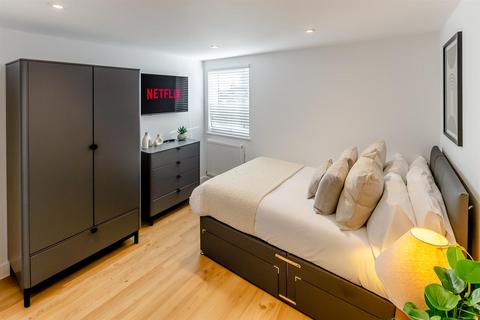 1 bed room for rent in Honiton Road, Southend-On-Sea