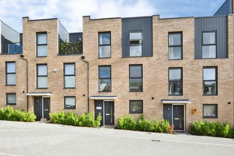 4 bedroom townhouse for sale
